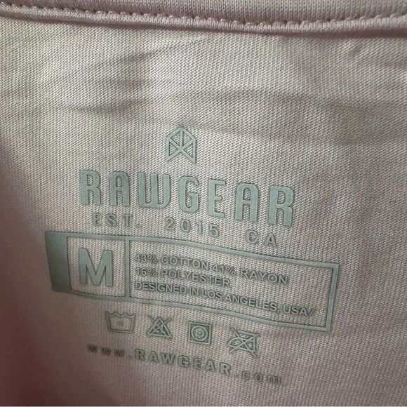 RawGear Crop top in soft pink-Size Medium NWT - Picture 3 of 6